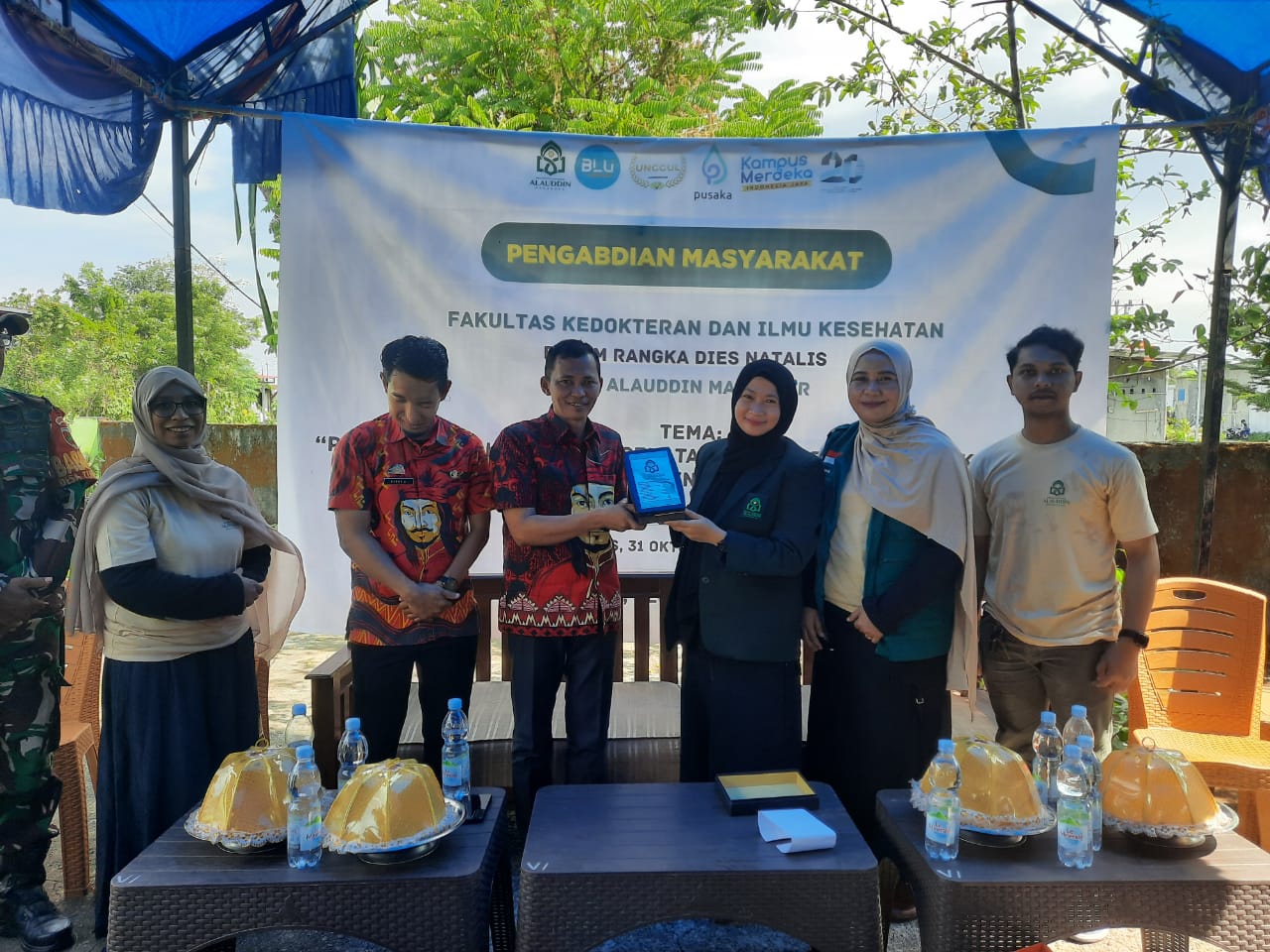 Fakultas Kedokteran dan Ilmu Kesehatan UIN Alauddin Makassar Gelar Pengabdian Masyarakat*