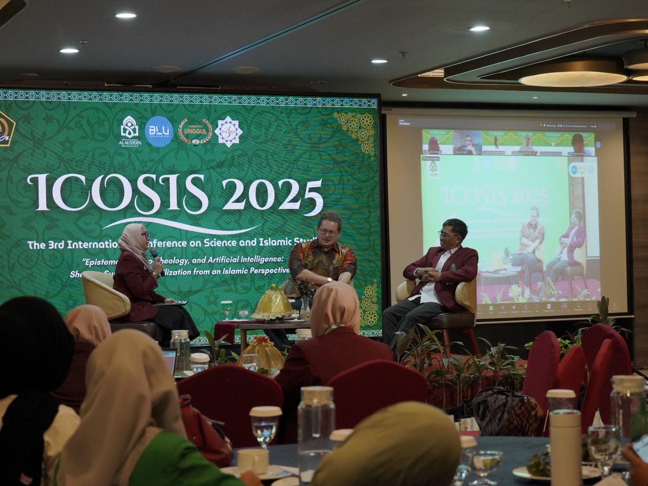 Gambar Plenary Session ICOSIS 2025 Bahas AI, Etika Islam, dan Tantangan Peradaban Berkelanjutan
