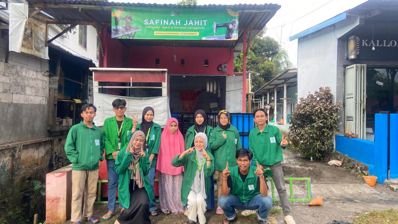Gambar Mahasiswa UIN Alauddin Makassar Dorong Digitalisasi UMKM Desa Mandalle di Era 5.0
