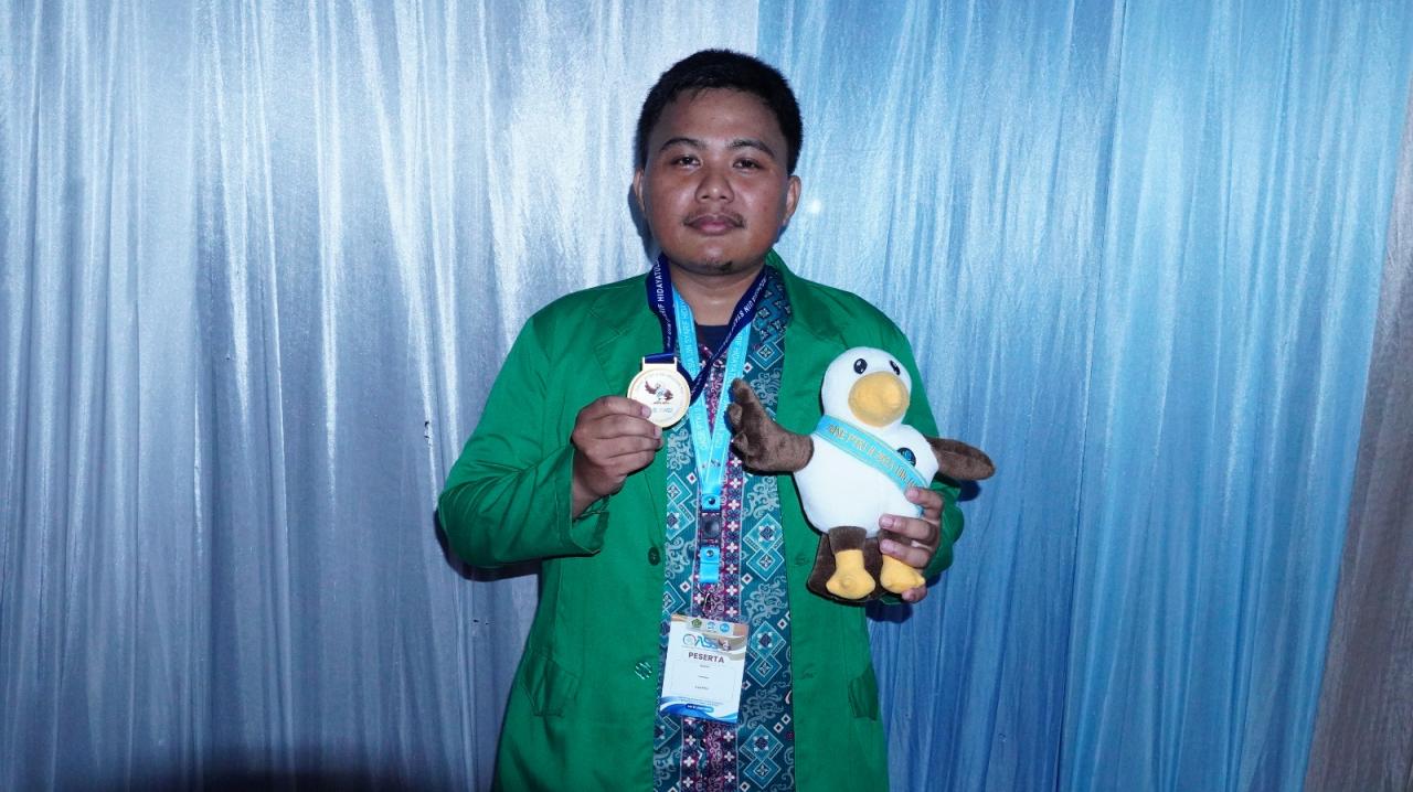 Gambar Deni Candra, Mahasiswa Prodi Matematika UIN Alauddin Makassar Raih Medali Emas di OASE PTKI II