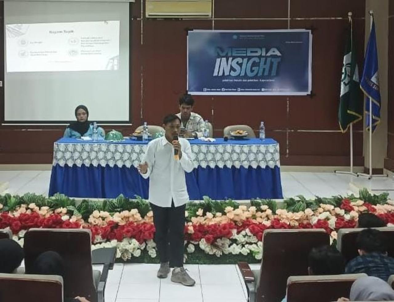 Dosen Ilmu Falak UIN Alauddin Bawa Materi di Pelatihan Kepenulisan Media Insight