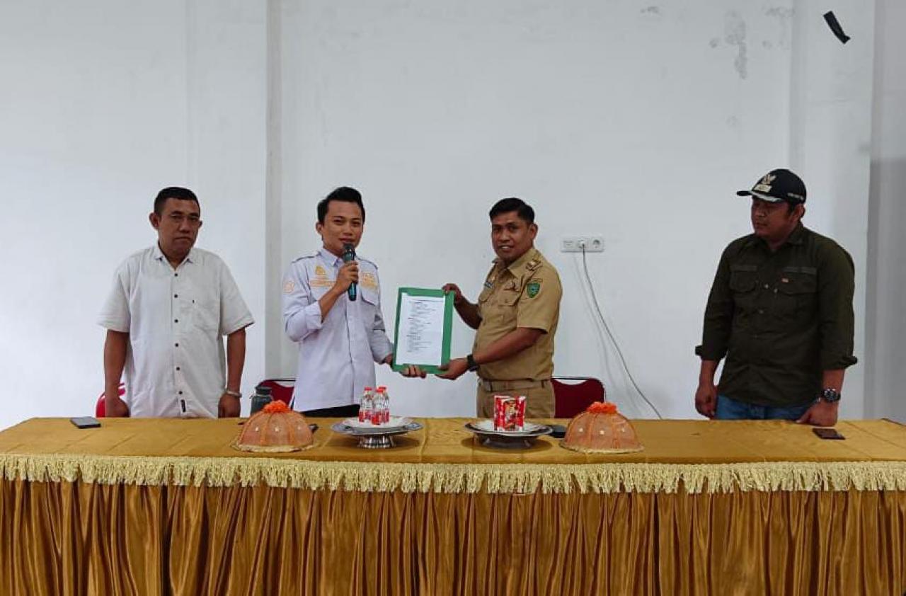 Dosen Ilmu Perpustakaan Dampingi Langsung Mahasiswa KKN Angkatan 76 di Maros