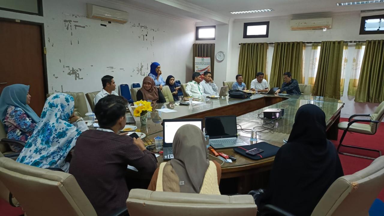 Evaluasi dan Monitoring, FAH UIN Alauddin Menggelar  Sosialisasi Instrumen Monev KPM