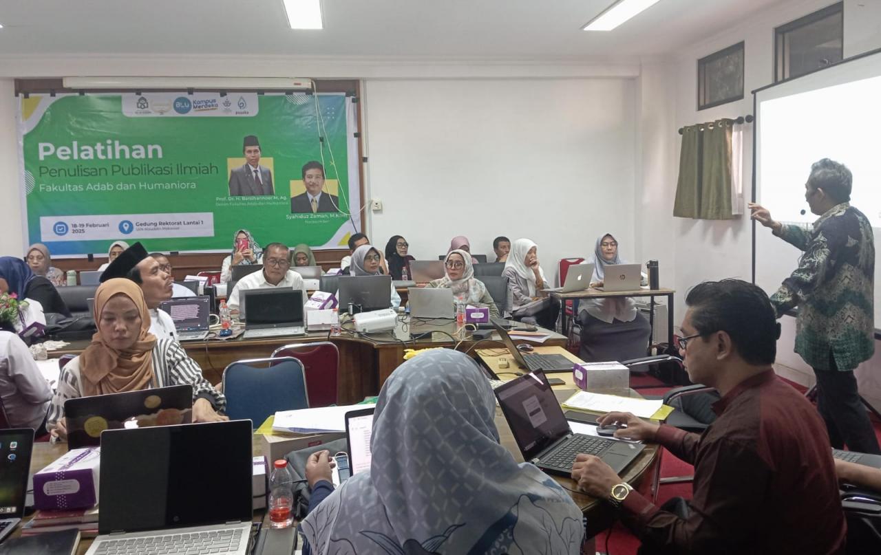 FAH UIN Alauddin Gelar Pelatihan Penulisan Publikasi Ilmiah untuk Dosen