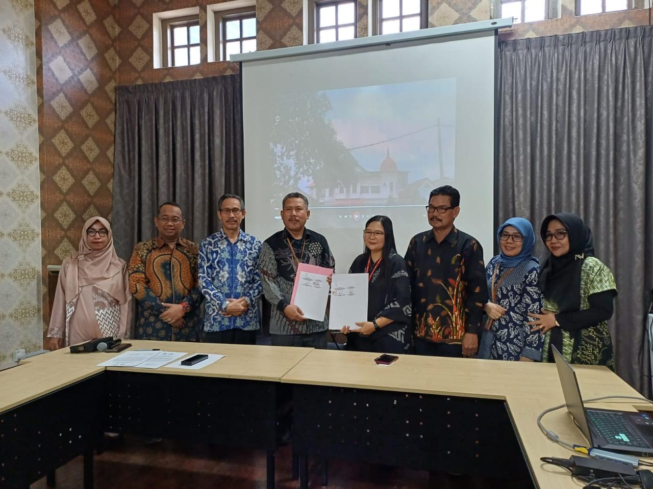 Gambar FEBI UIN Alauddin dan Lingkup Prodi  Penandatanganan MoU dan LoA dengan SIKL Malaysia