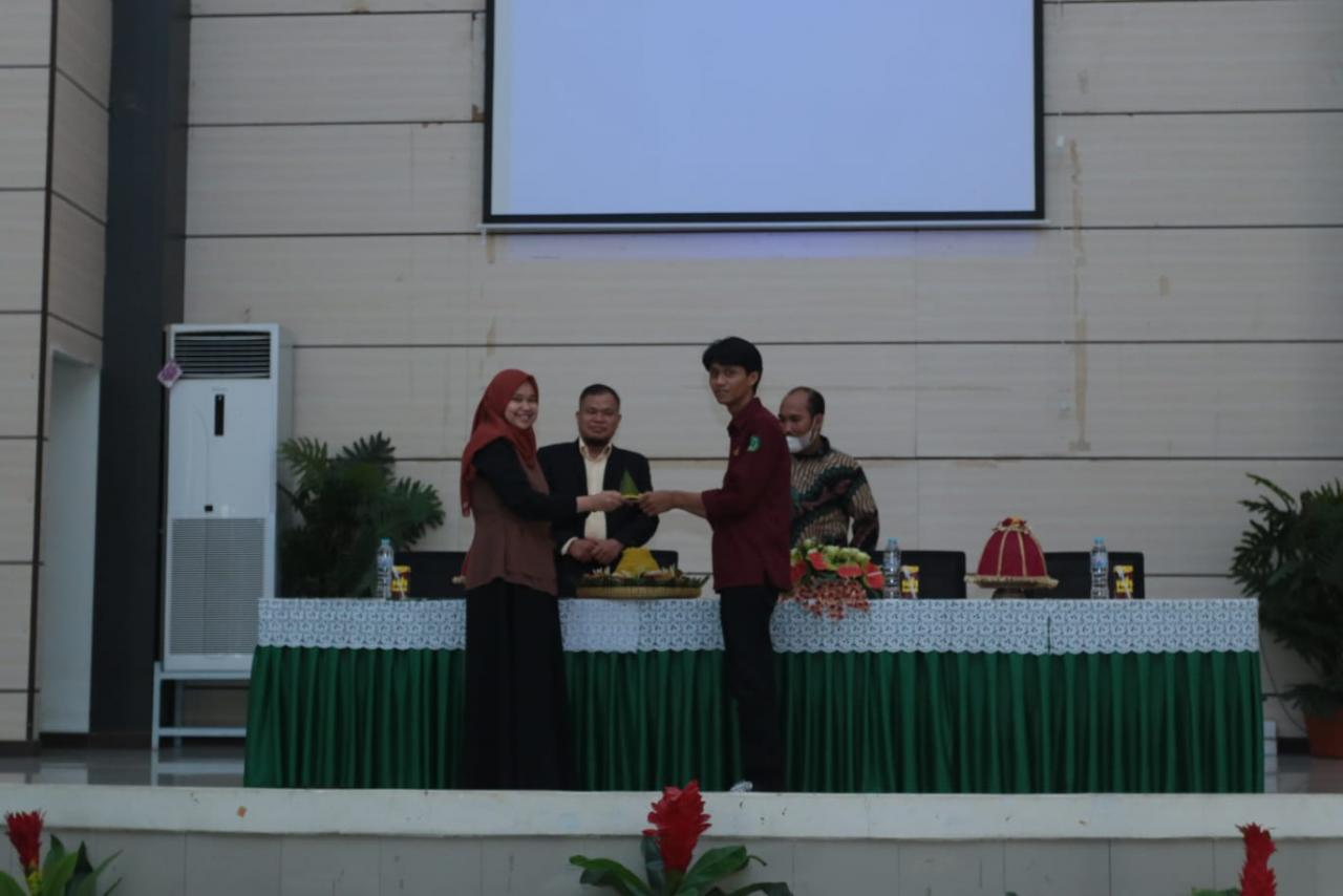 Gambar Gelar Seminar Nasional, HMJ EKIS Bahas Terkait Literasi dan Inklusi Keuangan