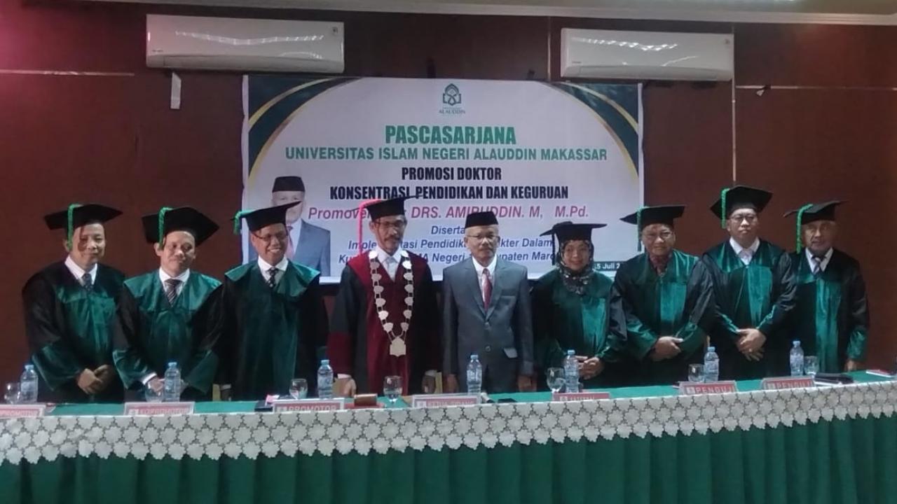 Gambar Kaji Pendidikan Karakter Antarkan Amiruddin Raih Gelar Doktor