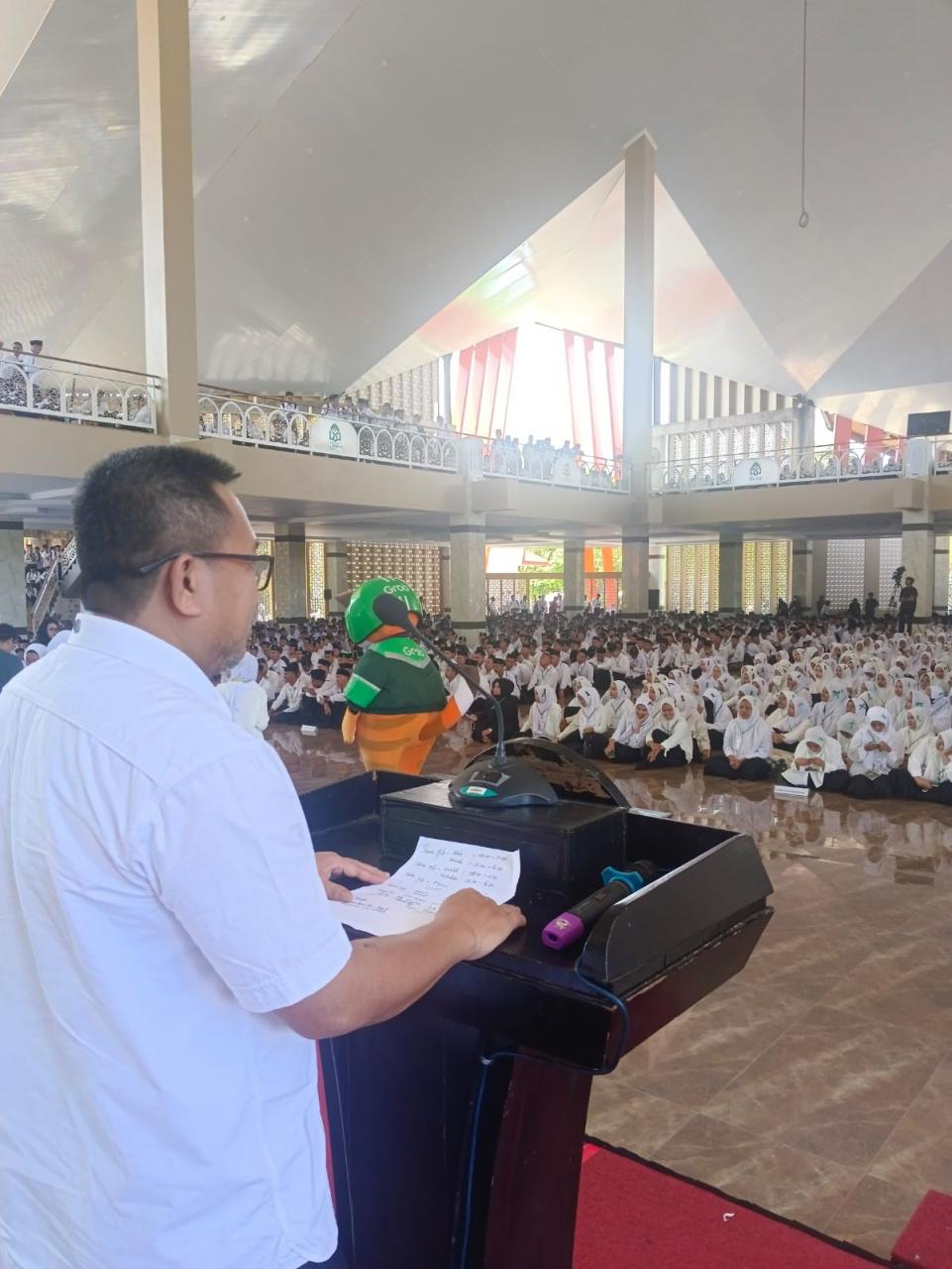 Gambar Kenalkan Perpustakaan ke Maba, Dr. Andi Ibrahim Tegaskan Gerbang Sukses Akademik Mahasiswa