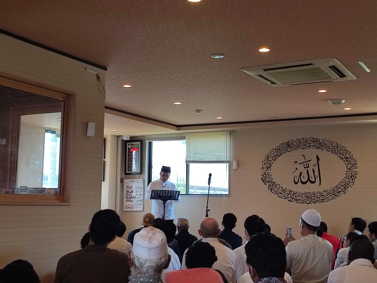Gambar Khatib Jumat di Jepang, WR 1 UIN Makassar: Perjalanan Haji sebagai Refleksi Spiritual