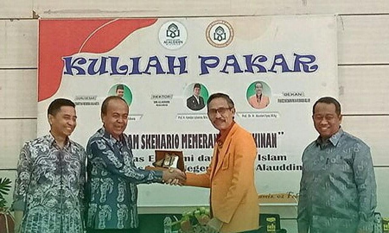 Gambar Kuliah pakar FEBI UIN Alauddin hadirkan Guru Besar Univesitas Negeri Jakarta