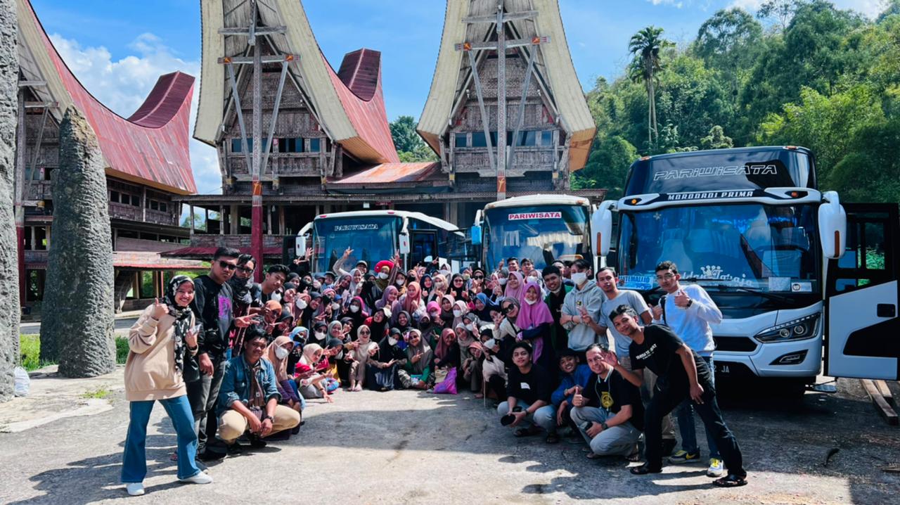 Gambar Mahasiswa PBI Angkatan 2019 Ikuti Outing Class di Toraja