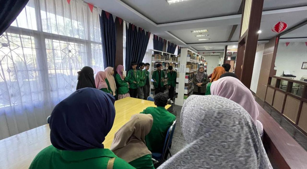 Gambar Mahasiswa SPI FAH Lakukan Kunjungan Akademik di Badan Perpustakaan dan Arsip Daerah Sulsel