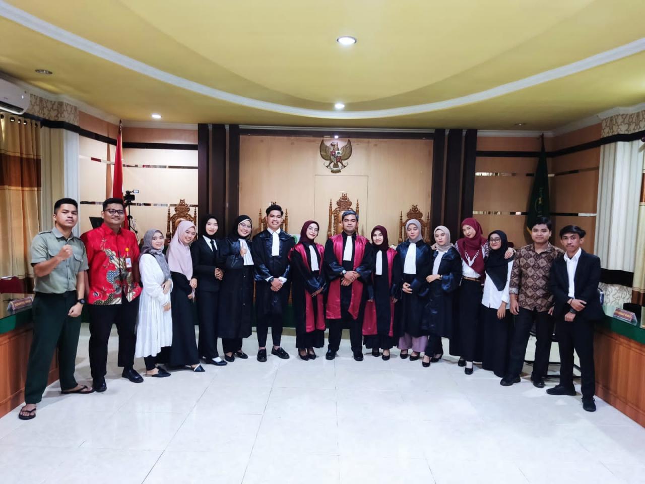Gambar Mahasiswa UIN Alauddin Raih Hakim Terbaik NMCC Piala Mahkamah Agung ke-XXIV di Unsyiah Aceh