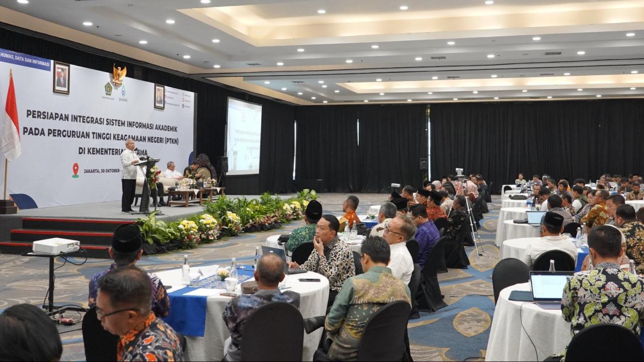 Gambar Pimpinan UIN Alauddin Hadiri Persiapan Integrasi Siakad PTKN, Dukung  Transformasi Digital