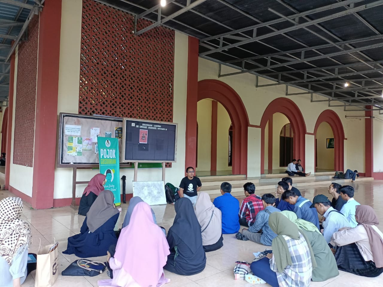 Gambar Pojok Gusdurian Kampus UIN Alauddin Makassar Kembali di Gelar, Hadirkan Sekertaris Prodi AFI FUF