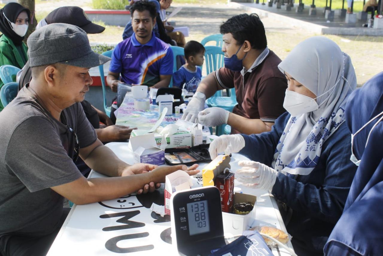 Gambar Prodi Farmasi UIN Alauddin Edukasi Masyarakat Gowa Penggunaan Obat yang Baik