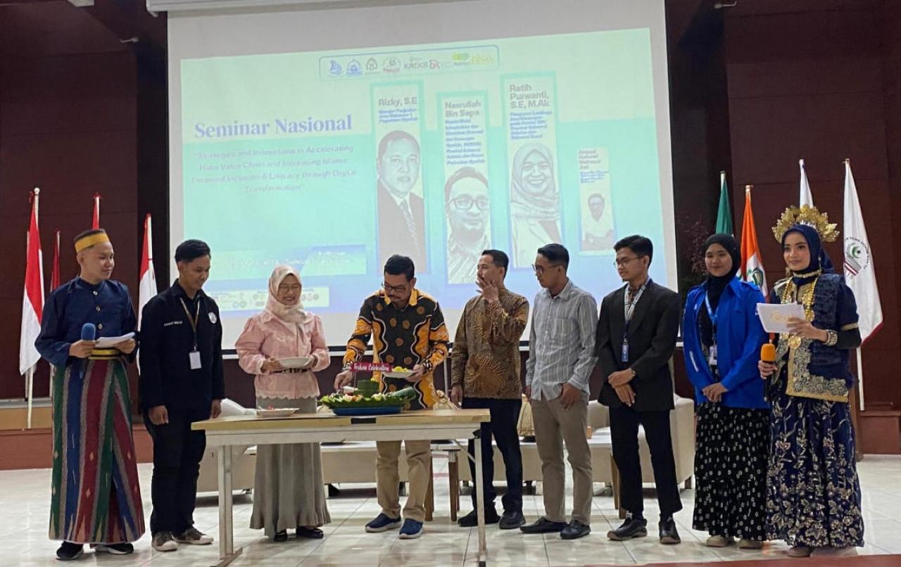 Seminar Nasional KSEI FORKEIS Bahas Literasi Keuangan Islam dan Transformasi Digital