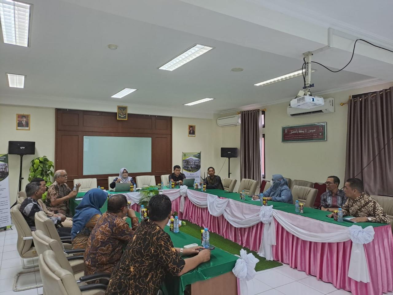 Gambar Sinkronisasi  Capaian IKU Tahun 2023, Tim Remunerasi dan SPI Kunjungi  Fakultas dan  Pascasarjana