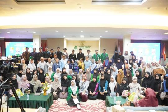 FAH Gelar Seminar Internasional, Bedah Novel "Membilang Bintang" yang Menggugat Sejarah