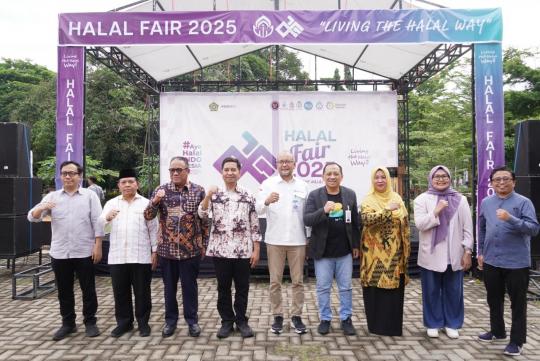 Penutupan Halal Fair 2025, Rektor Tekankan Pentingnya Peradaban Halal