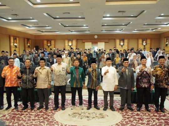 Ratusan Pesantren Berkumpul di UIN Alauddin: Kemenag Bangun Fondasi Dirjen Pesantren