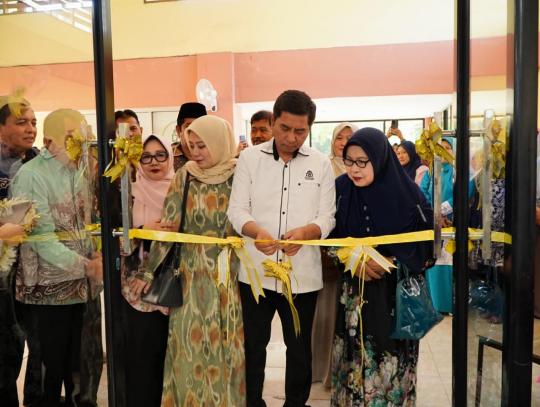 Dongkrak Kemandirian Kampus, UIN Alauddin Makassar Resmi Operasikan Toko Kue P2B