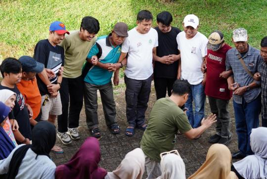 Pacu Semangat Kerja, ASN Bagian Umum UIN Alauddin Makassar Gelar Outbond di Malino