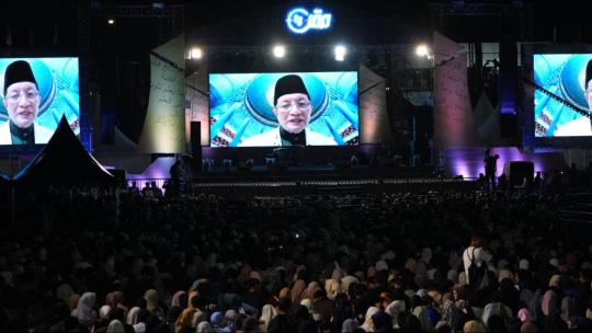 Tutup MQK Internasional, Menag Ajak Ribuan Santri Doakan Korban Gedung Ambruk di Pesantren Al Khozin