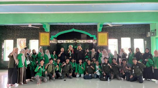 Mahasiswa PMI UIN Alauddin Lakukan Kunjungan Studi ke Komunitas An Nadzir