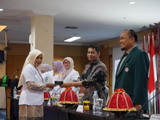 FKIK Kukuhkan 15 Dokter Muda, Total 136 Dokter Jebolan UIN Alauddin Makassar