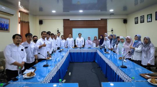 FUF UIN Alauddin Apresiasi Tendik Terbaik, Perkuat Budaya Kerja Profesional