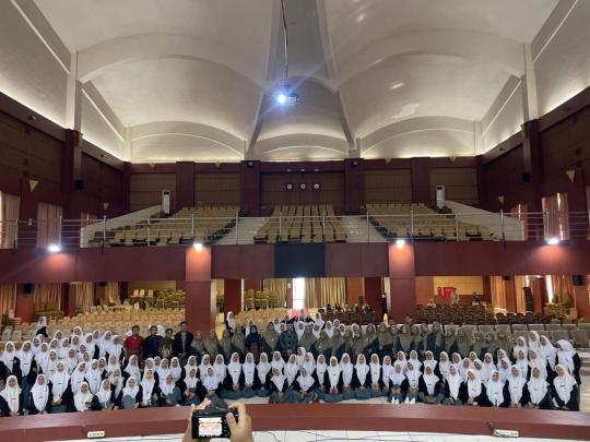 Santriwati MA As’adiyah Putri Sengkang Kunjungi UIN Alauddin