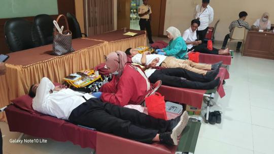 18 Kantong Darah Terkumpul dari Donor Darah UIN Alauddin