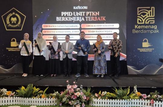 UIN Alauddin Makassar Raih Penghargaan PPID Unit PTKN Berkinerja Terbaik dari Kemenag RI