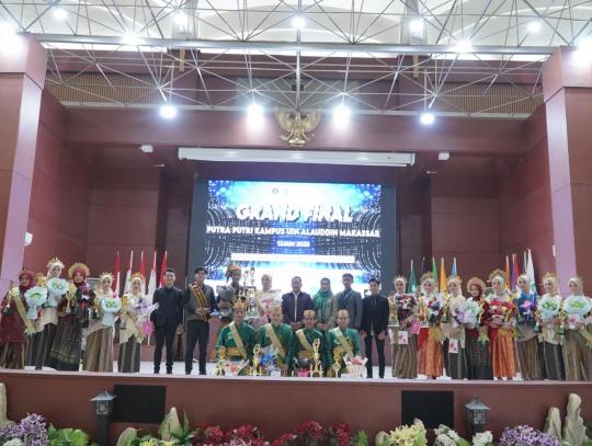 Sisihkan 22 Finalis, Andi Faried dan Zahra Sabet Gelar Putra Putri Kampus UIN