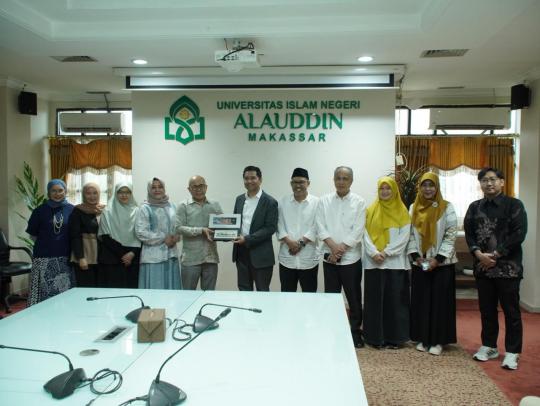 Penguatan Kolaborasi: UIN Alauddin & UIN Jakarta Bahas Jejaring Global