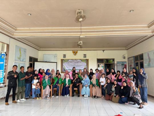 Mahasiswa S2 Kesmas UIN Alauddin Makassar Edukasi Masyarakat Desa Tarowang Gizi Lokal untuk Atasi St