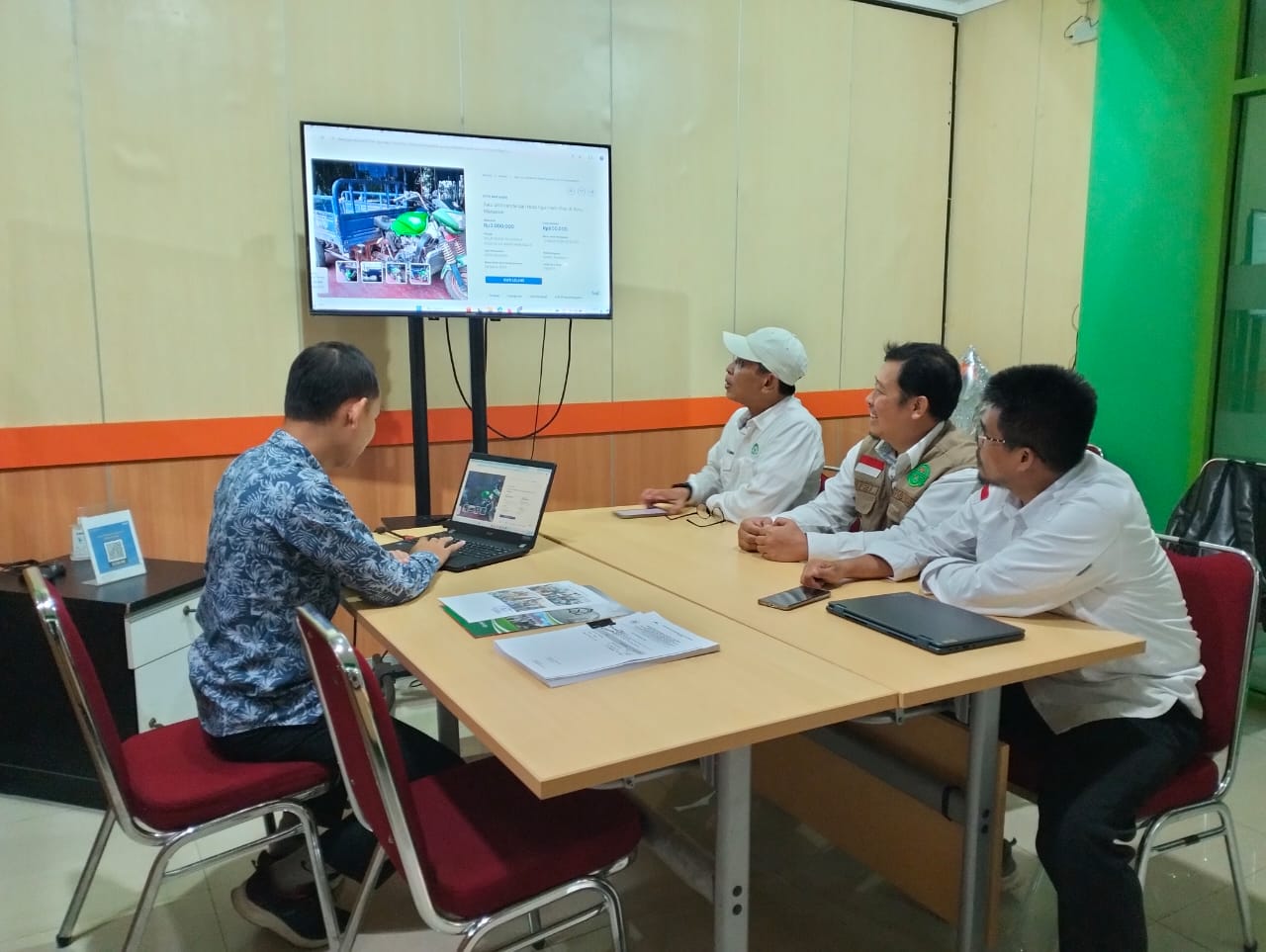 UIN Alauddin Makassar Berhasil Lelang 1 Paket BMN Peralatan dan Mesin