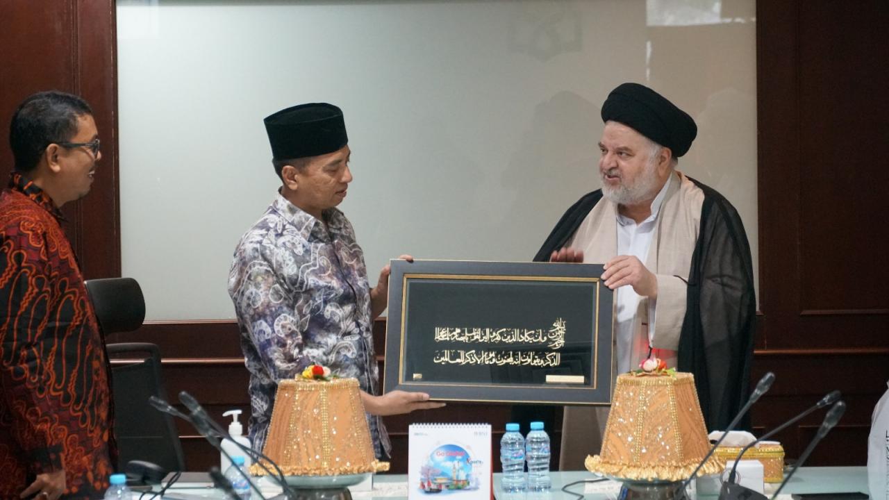Gambar UIN Makassar Terima Silaturahmi Ayatullah Sayid Jawwad Syahristani, Delegasi ICC Iran