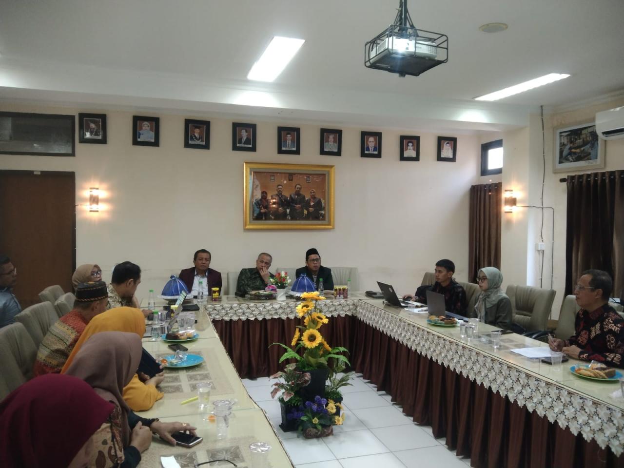 Gambar Wakil Rektor Bidang Akademik UIN Alauddin Bahas Peningkatan Akreditasi Prodi di FDK