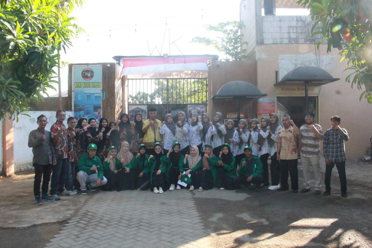 Pertama Kali Di Adakan, Mahasiswa KKN UIN Makassar Inisiasi Upacara ...