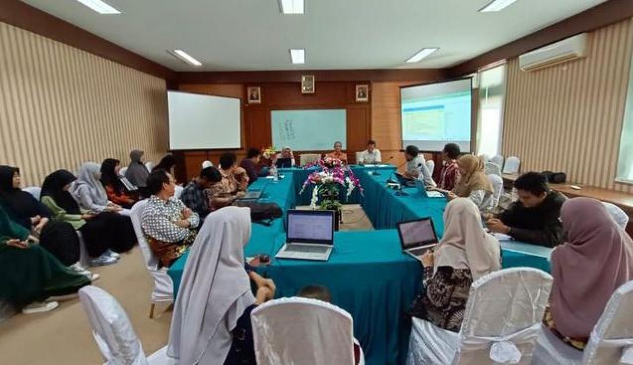 Prodi PBA UIN Alauddin Rapat Perdana Persiapan Borang Akreditasi - UIN ...