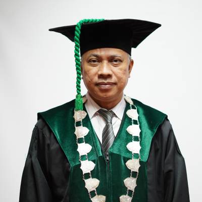 Wakil Rektor IV, Prof. Kamaluddin Abunawas, M.Ag