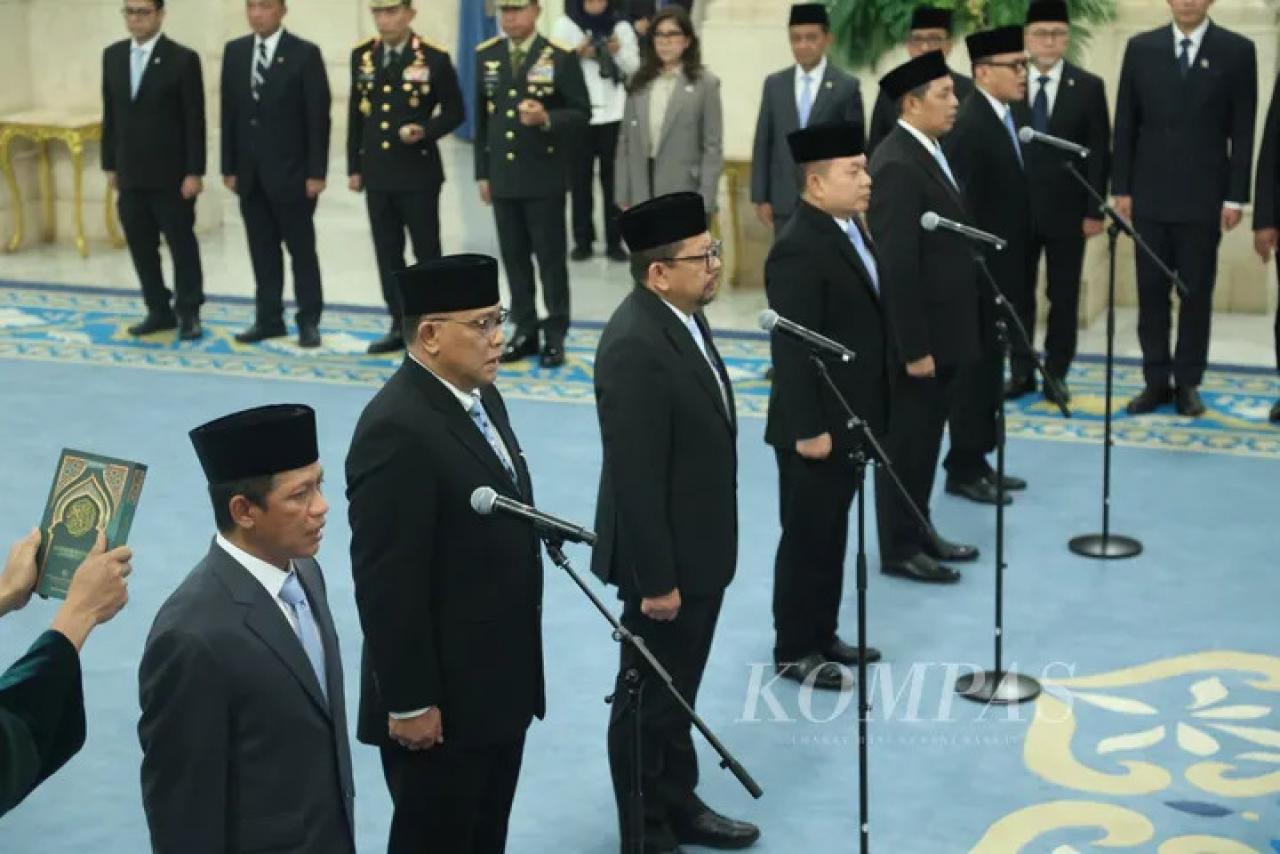 Gambar Mozaik Kehidupan: